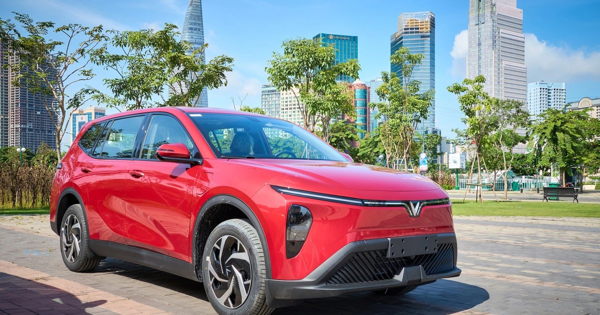 Có nên mua Limo chạy dịch vụ không?