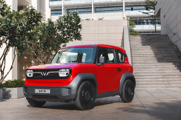 VF 3 một lần sạc đi được bao nhiêu KM?