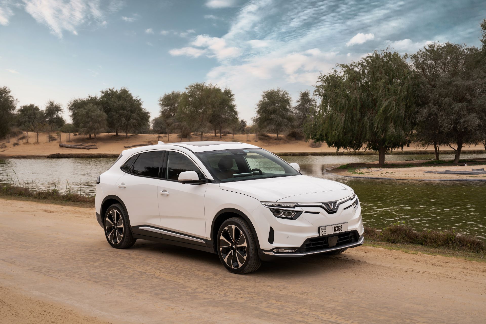 VinFast th&uacute;c đẩy mạnh mẽ thị trường xe điện tại Trung Đ&ocirc;ng 